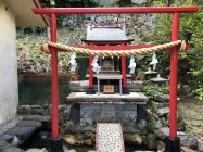 天久宮の弁天財