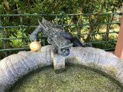 龍の手水舎