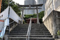 安里八幡宮の鳥居