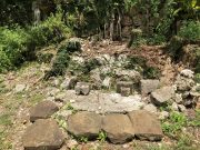 南山城跡にある拝所
