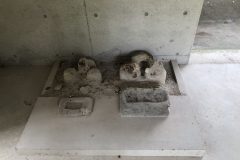 拝殿にある拝所