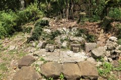 南山城跡にある拝所