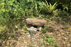 南山城跡にある拝所