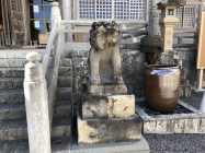 普天間宮のシーサー右