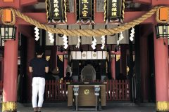 波上宮の拝殿