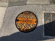 識名宮付近のマンホール